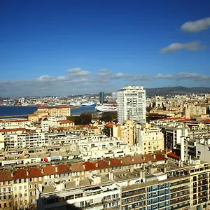 https://studio-vue-imprenable-sur-marseille.fr-provencehotel.com